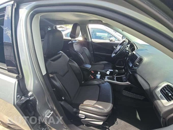 2019 Jeep Compass Latitude - miniatura 18