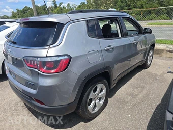2019 Jeep Compass Latitude - miniatura 3