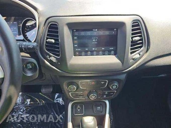 2019 Jeep Compass Latitude - miniatura 11