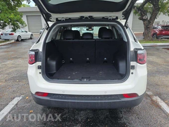 2019 Jeep Compass Latitude – miniatura 11
