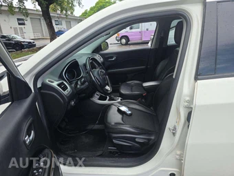 2019 Jeep Compass Latitude – miniatura 3