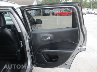2019 Jeep Compass Latitude - miniatura 11