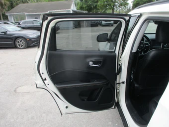 2019 Jeep Compass Latitude - miniatura 10