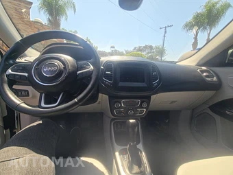 2019 Jeep Compass Latitude - miniatura 11