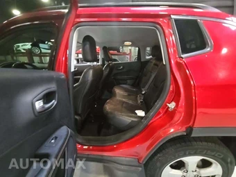 2019 Jeep Compass Latitude – miniatura 13