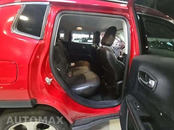 2019 Jeep Compass Latitude – miniatura 16