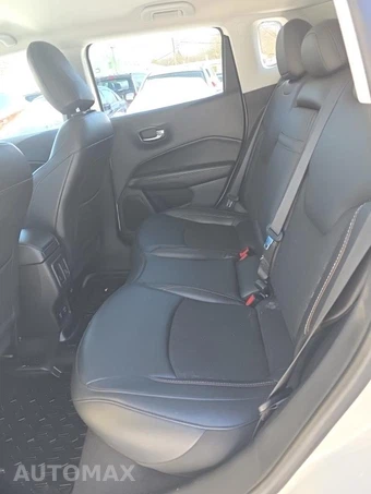 2019 Jeep Compass Latitude - miniatura 16