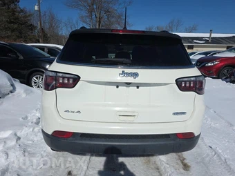 2019 Jeep Compass Latitude - miniatura 5