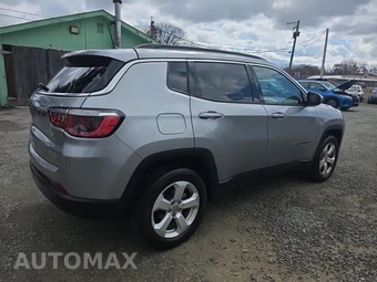 2019 Jeep Compass Latitude - miniatura 4