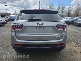 2019 Jeep Compass Latitude - miniatura 5