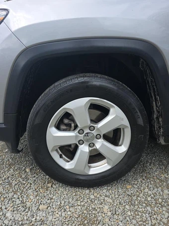 2019 Jeep Compass Latitude - miniatura 8