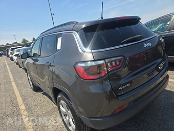 2019 Jeep Compass Latitude - miniatura 6