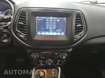 2019 Jeep Compass Latitude - miniatura 11