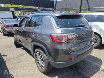 2019 Jeep Compass Latitude - miniatura 2