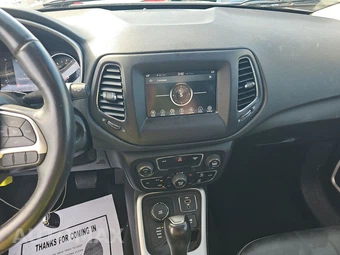 2019 Jeep Compass Latitude – miniatura 11