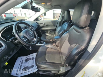 2019 Jeep Compass Latitude – miniatura 7