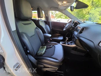 2019 Jeep Compass Latitude - miniatura 9