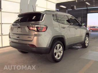 2019 Jeep Compass Latitude - miniatura 4