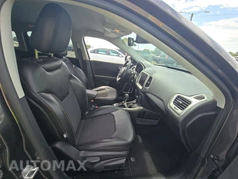 2019 Jeep Compass Latitude – miniatura 8