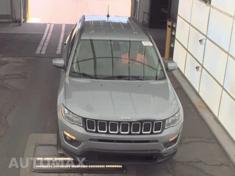2019 Jeep Compass Latitude - miniatura 2