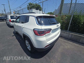 2019 Jeep Compass Latitude - miniatura 2