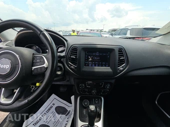2019 Jeep Compass Latitude - miniatura 11