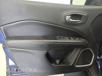 2019 Jeep Compass Latitude - miniatura 9