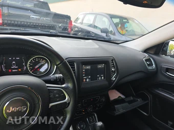2019 Jeep Compass Latitude - miniatura 11