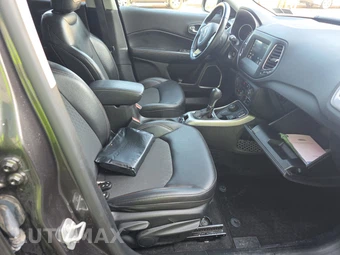 2019 Jeep Compass Latitude - miniatura 8