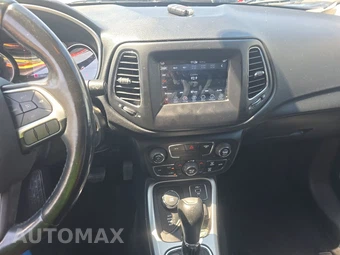 2019 Jeep Compass Latitude - miniatura 11