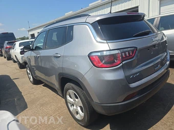 2019 Jeep Compass Latitude - miniatura 6