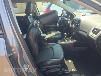 2019 Jeep Compass Latitude - miniatura 8
