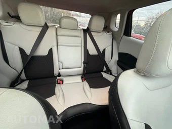 2019 Jeep Compass Latitude w/Sun & Wheel Pkg - miniatura 13