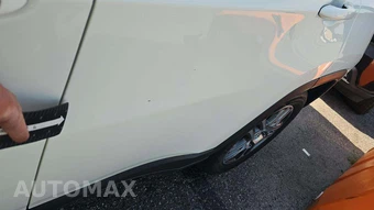 2019 Jeep Compass Latitude w/Sun & Wheel Pkg – miniatura 19