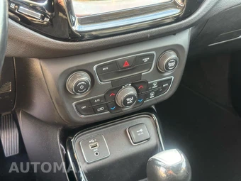 2019 Jeep Compass Limited - miniatura 16