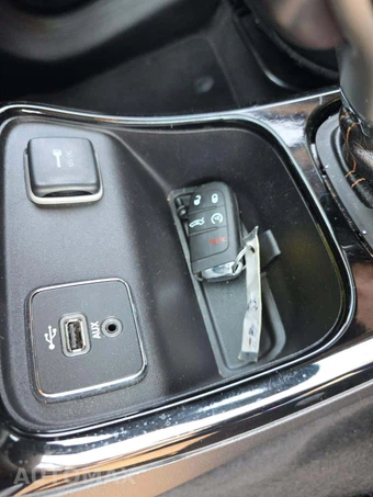 2019 Jeep Compass Limited – miniatura 8
