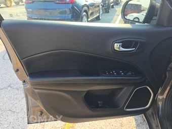 2019 Jeep Compass Limited - miniatura 9