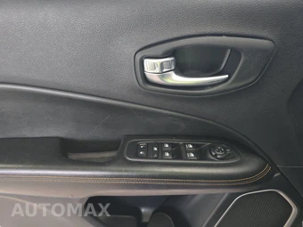 2019 Jeep Compass Limited - miniatura 9
