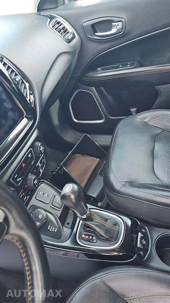 2019 Jeep Compass Limited - miniatura 18