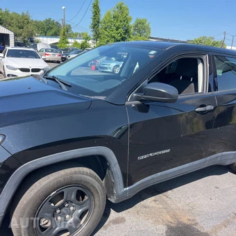 2019 Jeep Compass Sport – miniatura 4