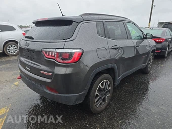 2019 Jeep Compass Trailhawk – miniatura 4