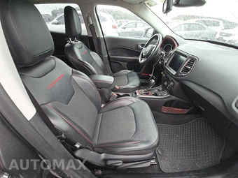 2019 Jeep Compass Trailhawk – miniatura 8