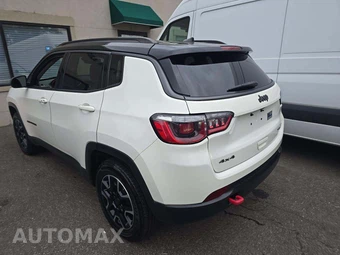 2019 Jeep Compass Trailhawk - miniatura 2