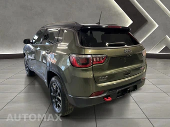 2019 Jeep Compass Trailhawk - miniatura 5