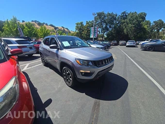 2019 Jeep Compass Trailhawk - miniatura 4