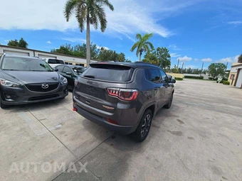 2019 Jeep Compass Trailhawk - miniatura 3
