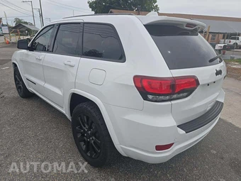 2019 Jeep Grand Cherokee Altitude Edition - miniatura 2