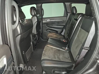 2019 Jeep Grand Cherokee Altitude Edition - miniatura 13