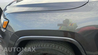 2019 Jeep Grand Cherokee Altitude Edition - miniatura 29