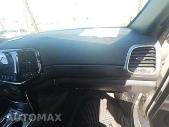 2019 Jeep Grand Cherokee Altitude Edition - miniatura 20